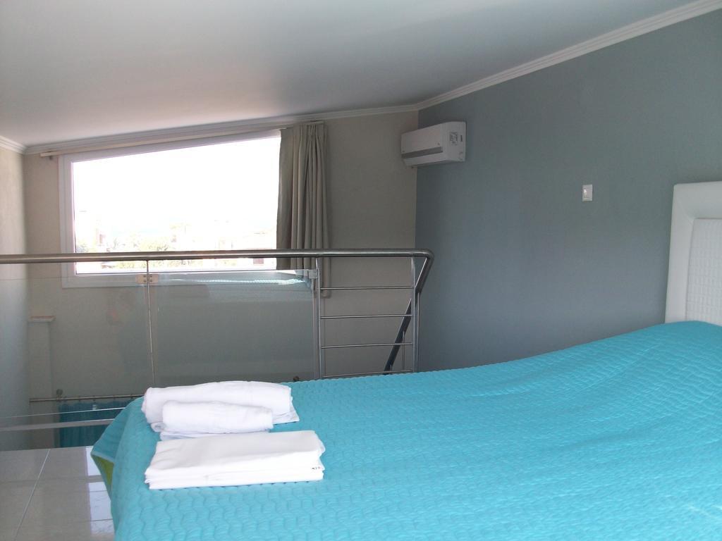 Mavridis Rooms Nikiti  Habitación foto