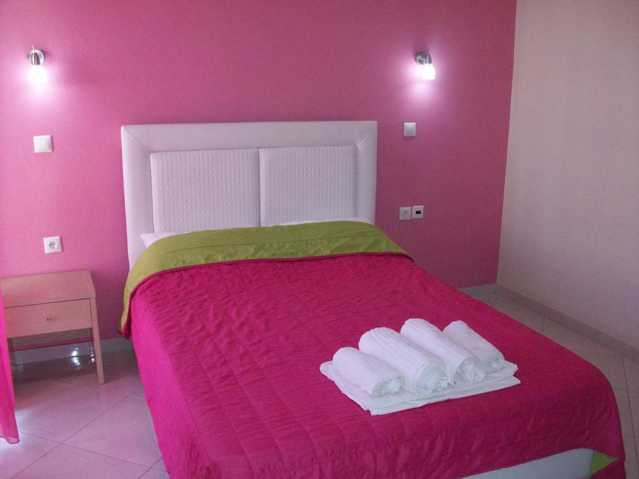 Mavridis Rooms Nikiti  Exterior foto