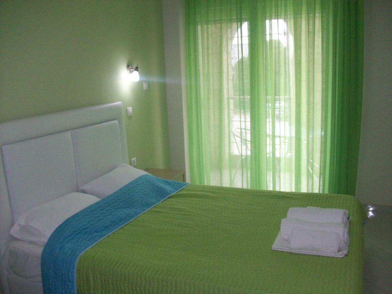 Mavridis Rooms Nikiti  Exterior foto